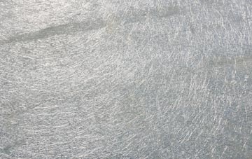 Tong Forge laminate fibreglass or shingles?